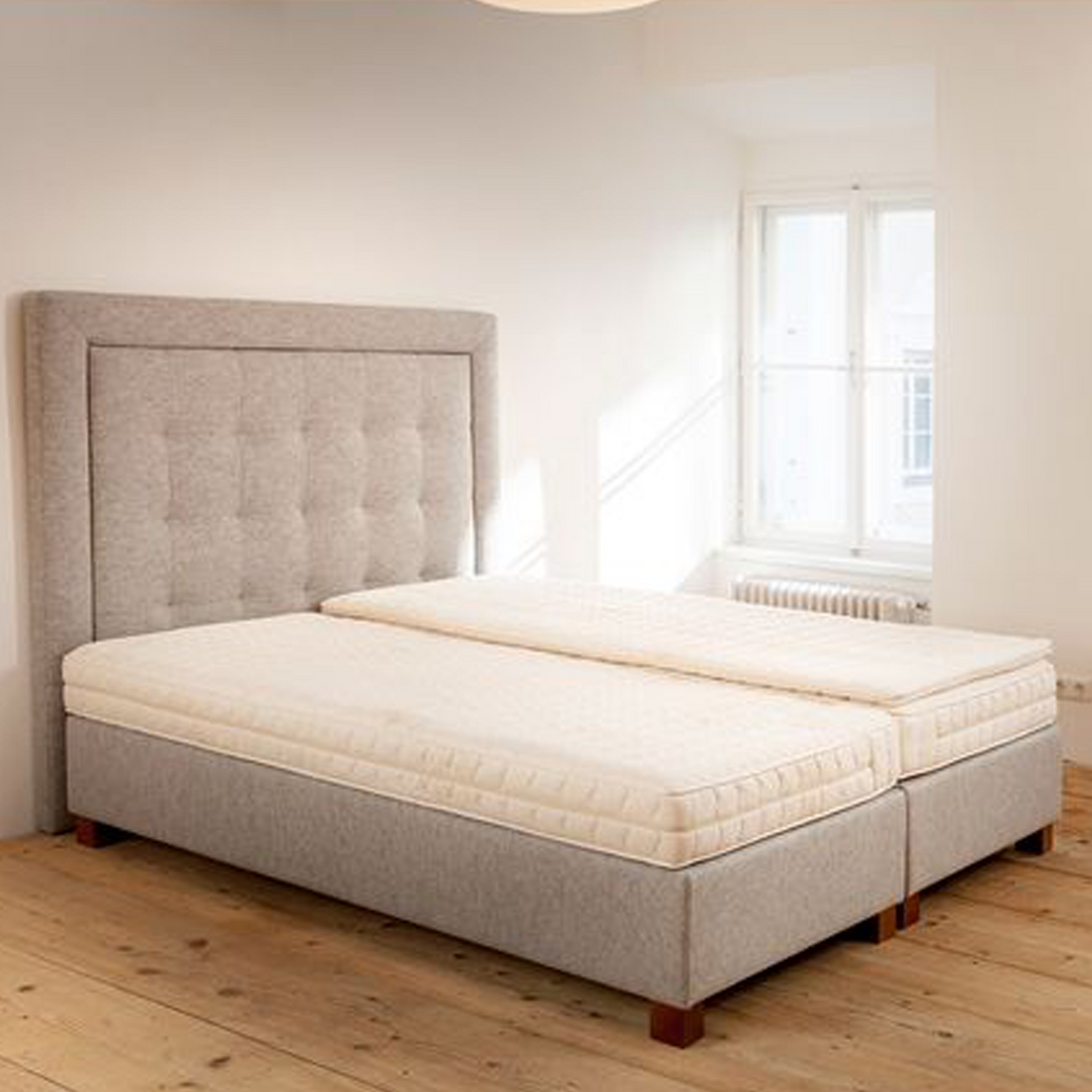 Boxspringbett aus natürlichen Rohstoffen | Untergestell mit massivem Holzkern | Bezug aus 100 % reiner Schafschurwolle