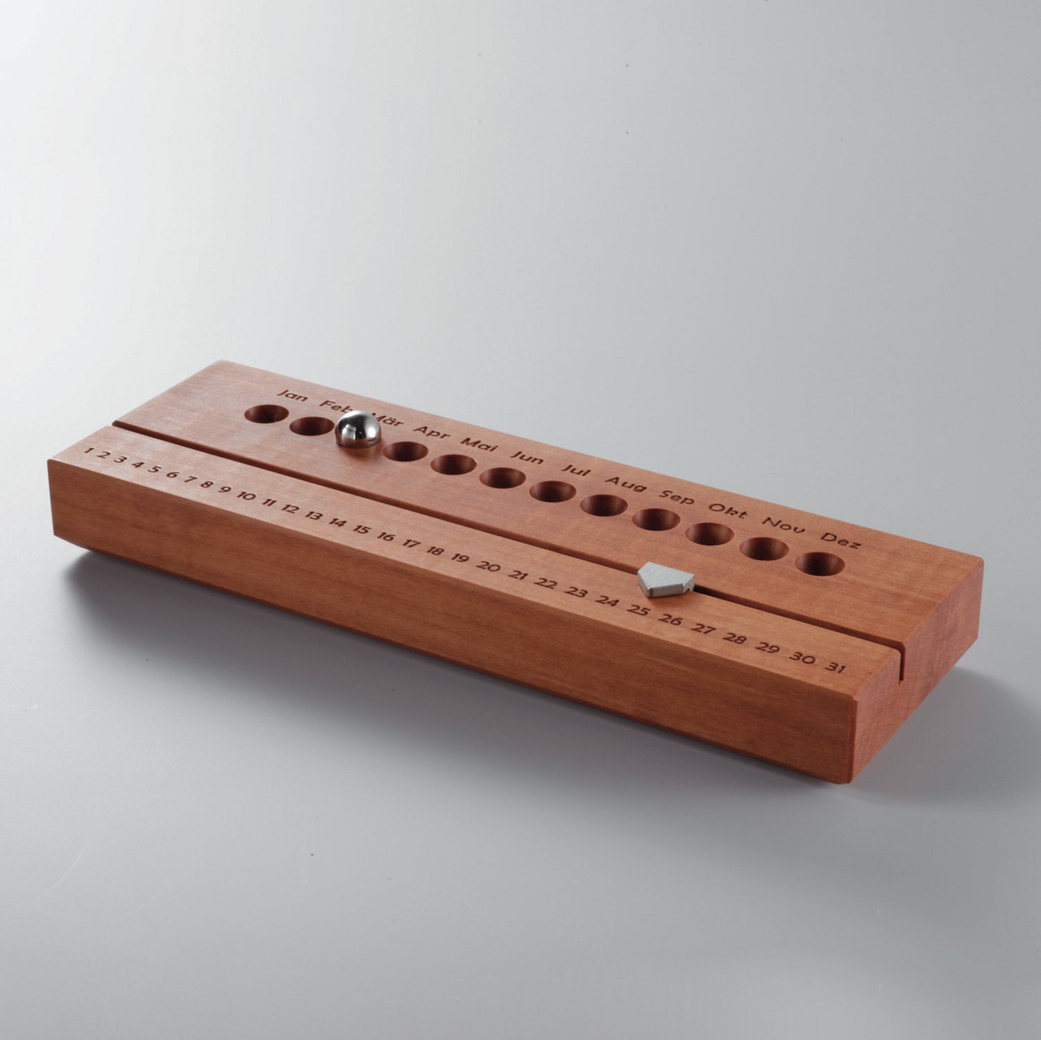 Hochwertiger Vollholz Kalender &