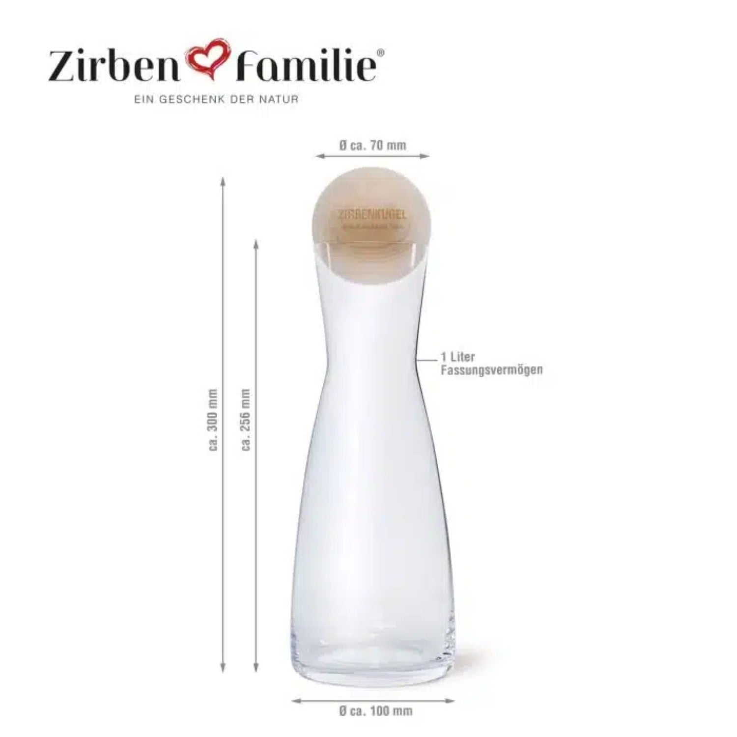 ZirbenKugel Set "ZirbenKugel by ZirbenFamilie" | 1 Liter Glaskaraffe + Zirbenkugel DM 7 cm | inkl. Gravur | Made in Austria
