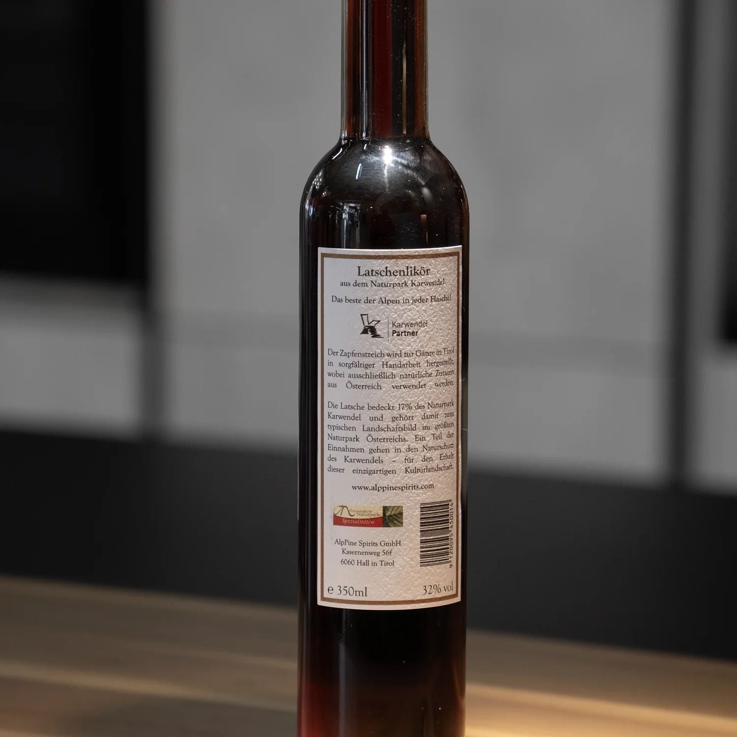 Latschenkieferlikör | aus dem Karwendelgebirge | 350 ml | Alkoholgehalt 32 vol% | Made in Austria