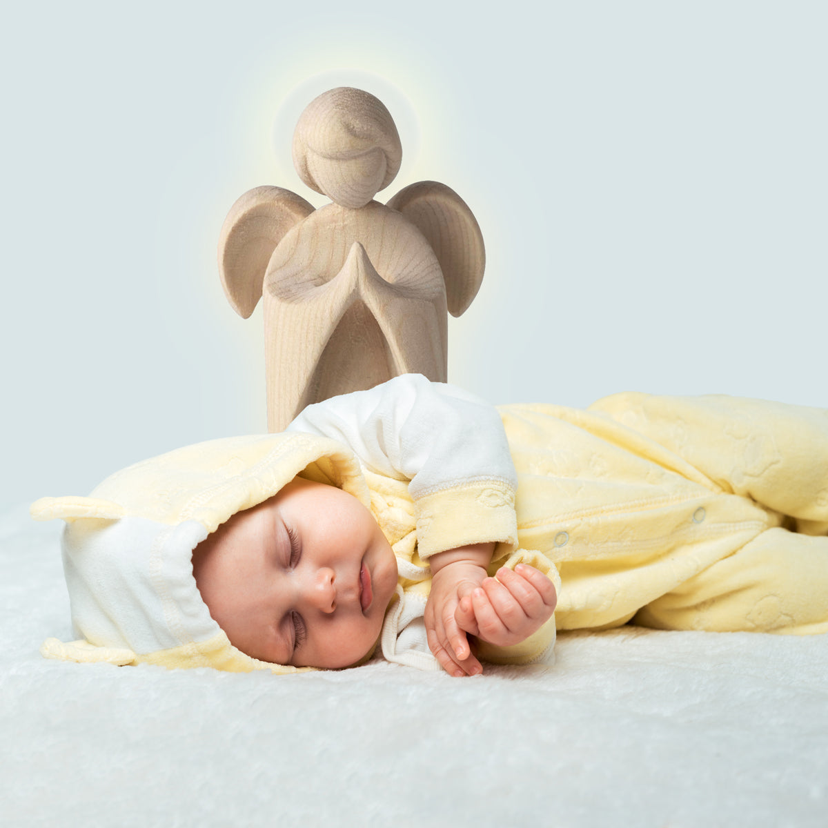 Klassischer Schutzengel aus Zirbenholz | 9 cm | Geschenk zur Taufe oder zu Weihnachten | Handwerk aus Südtirol