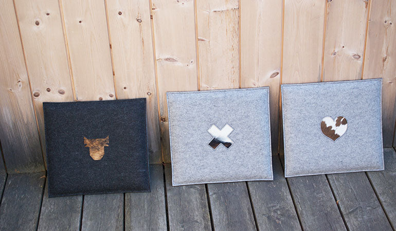 Stylisches Sitzkissen aus Filz mit Motiv ‘Cozy’