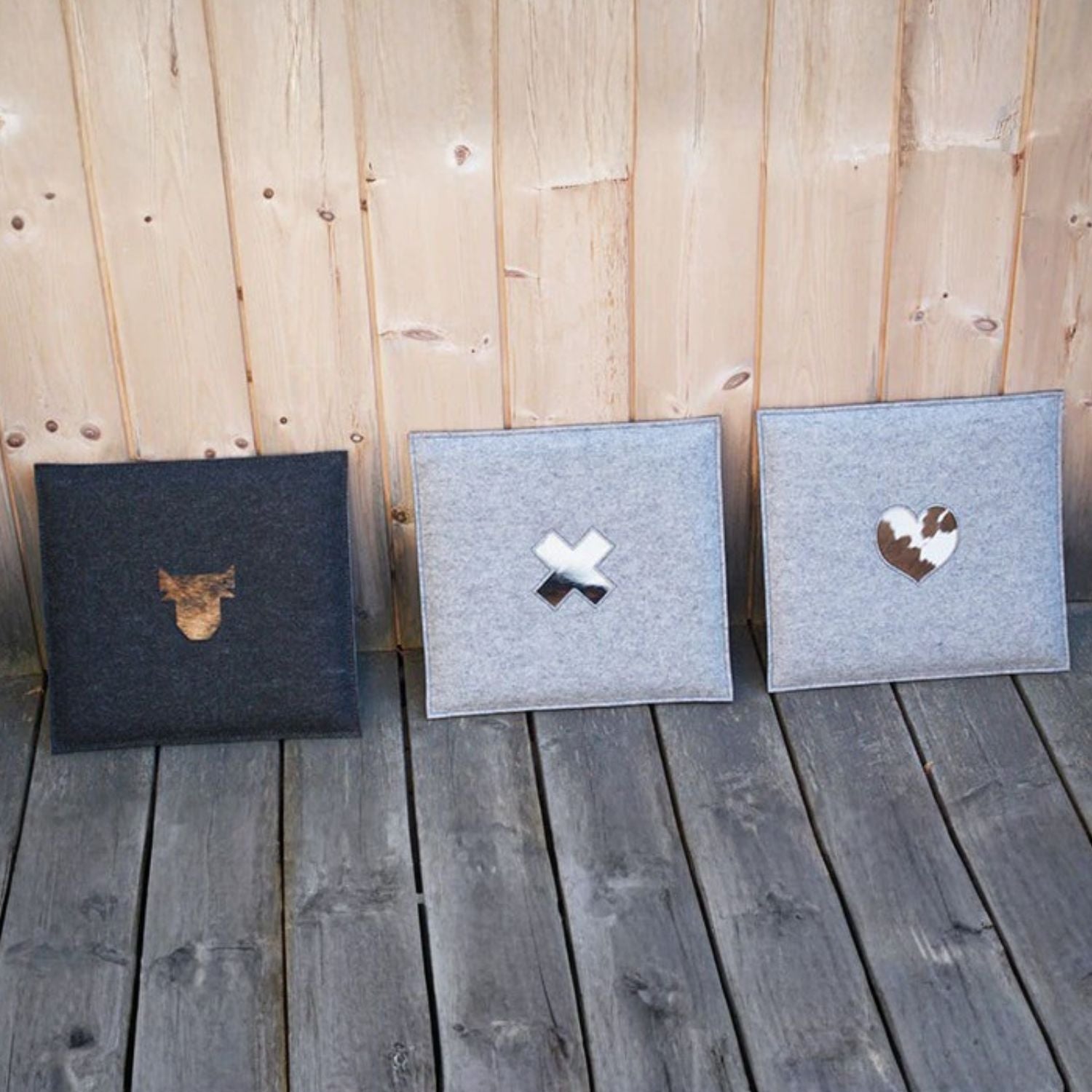 Stylisches Sitzkissen aus Filz mit Motiv ‘Cozy’