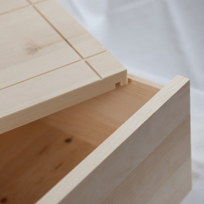 Brotdose aus Zirbenholz 35x25x15,8 cm