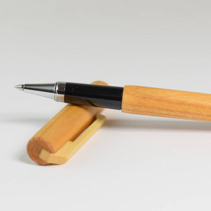 Tintenroller aus edlem Holz  &