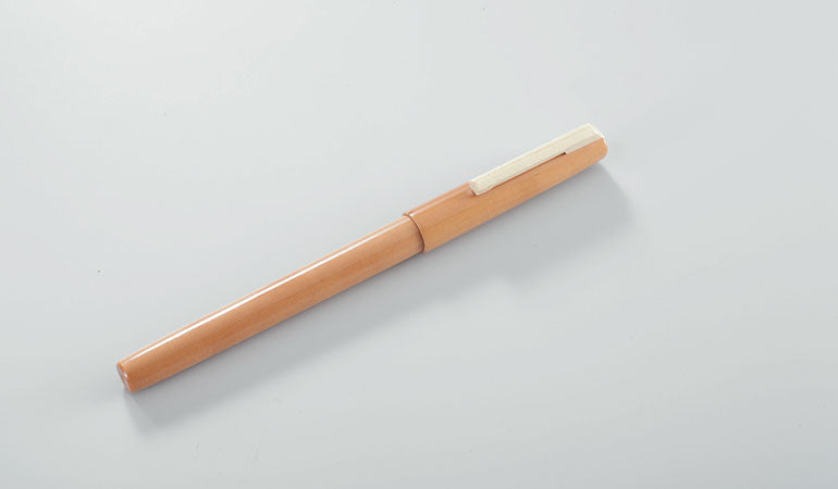 Tintenroller aus edlem Holz  &