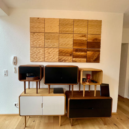 Edles Wandpaneel aus Apfelbaumholz &
